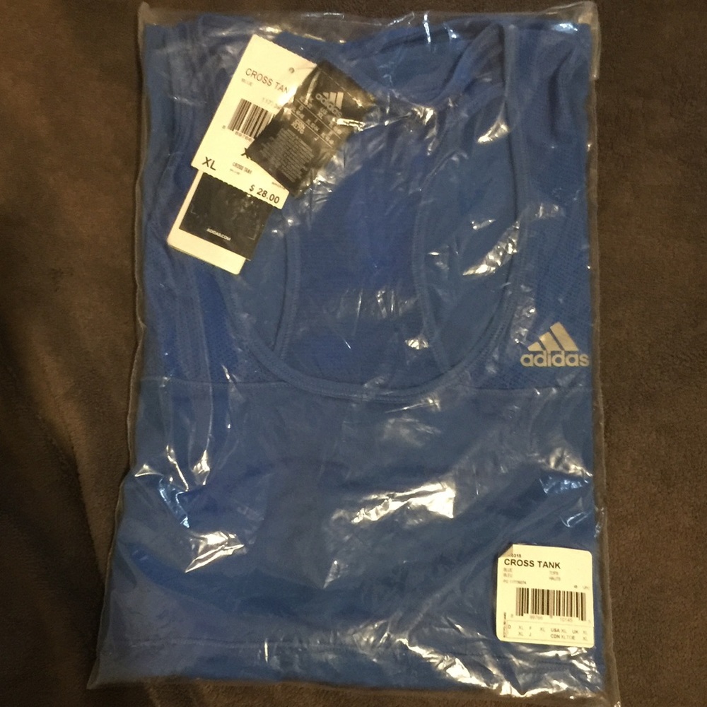 NWT’s Women’s Adidas Climalite Cross tank XL